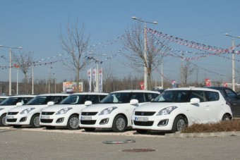 Hárommillióba kerültek a rendőrség Swiftjei