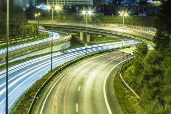 Többet autóznak a magyarok a svájciaknál