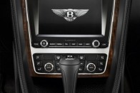 Megújult a Bentley kupécsaládja 24
