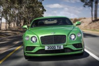 Megújult a Bentley kupécsaládja 35