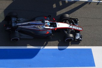 F1: A Honda bajban van egy csapattal