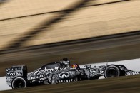 F1: Hamilton rosszul van, kidőlt a tesztről 163