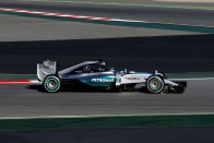F1: A szél miatt ment falnak Alonso 168