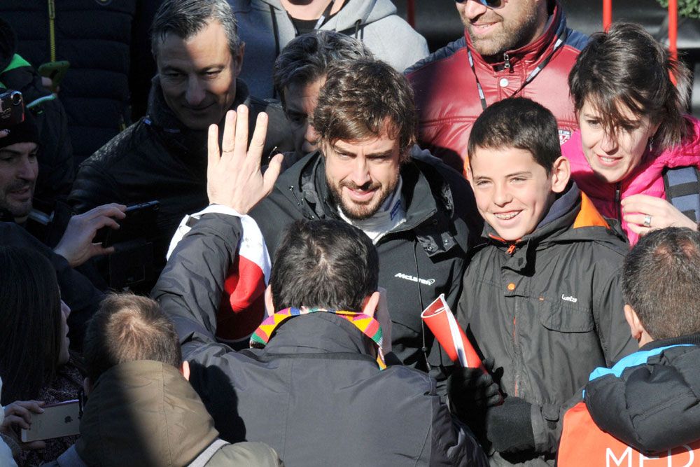 F1: A szél miatt ment falnak Alonso 85