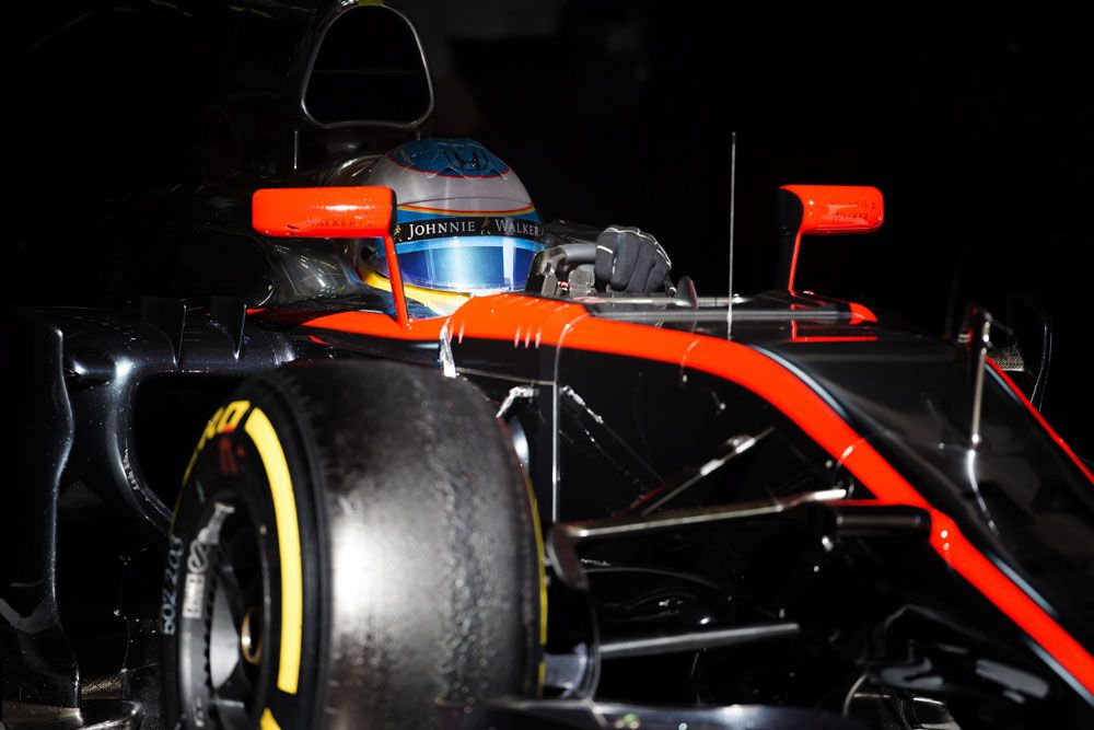 F1: Maldonado Ferrarit verte, a tesztpilóta önmagát 89