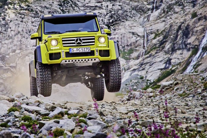 Brutál offroader a négyzeten 6