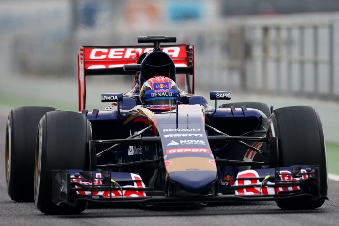 F1: Letörik a Merci és a Ferrari szarvát 6