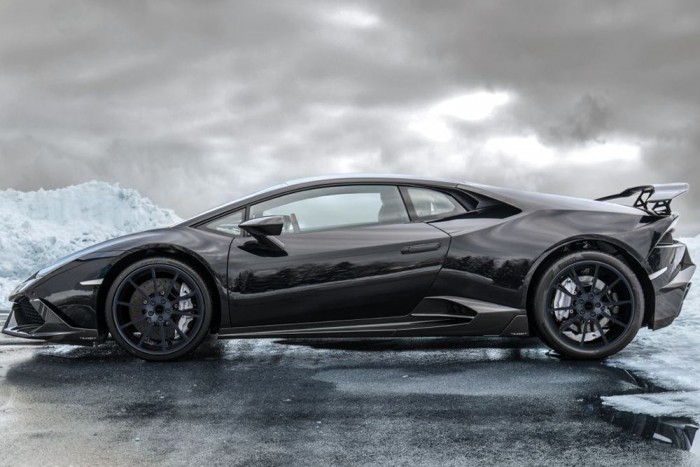 Konditerembe vitték a Lamborghini Huracánt 5