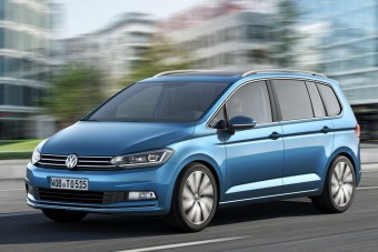 Világpremier: újraalkották a Volkswagen buszlimuzinját