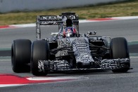 F1: Katasztrófa a McLarennél, Massa az élen 2