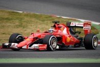 F1: Katasztrófa a McLarennél, Massa az élen 64