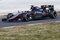 F1: Tempót villantott a Merci, áttörés a McLarennél 69