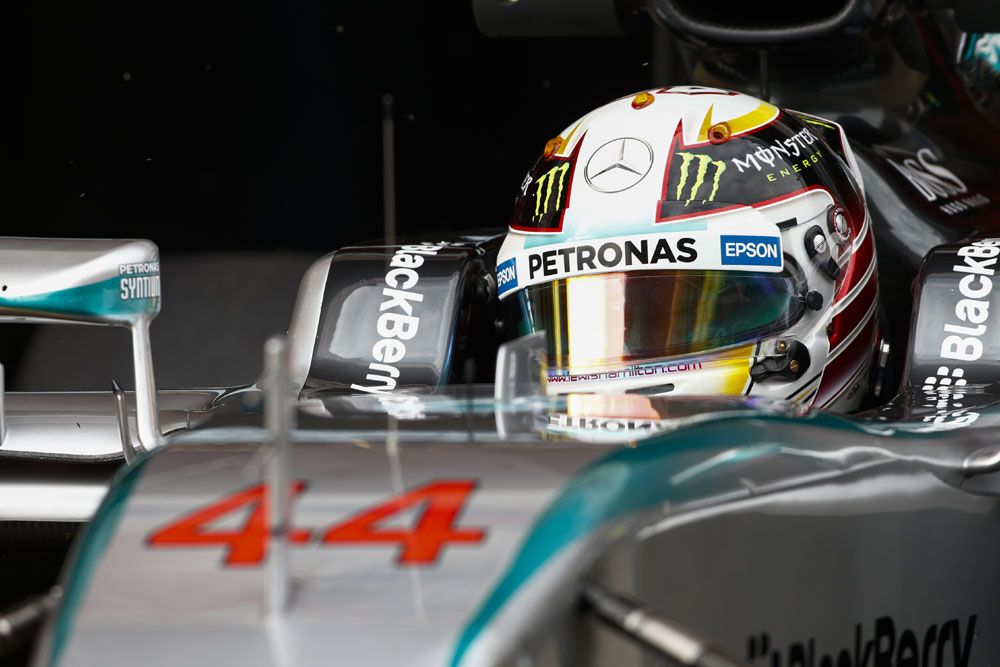 F1: Mindenkinél gyorsabb a Mercedes 55