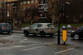 Olvasónk álcázott franciát fotózott Londonban