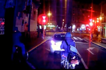 Itt most ki a nagyobb bunkó?