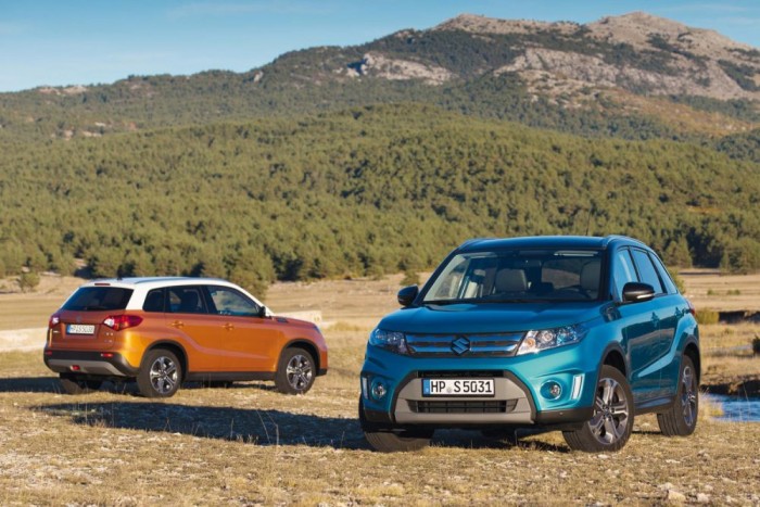 Exkluzív – Nem lesz drága a csajos Suzuki 10 Dízel és benzines motorral is lesz belőle első- és összkerékhajtású. A benzineshez hatfokozatú automatikus váltó rendelhető, a kézi váltó ötgangos. A dízel mindig a hatfokozatú kézi váltót kapja