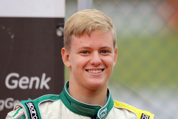 Schumacher fia szerződést kapott 6
