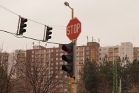 Alaposan meg kell nézni az új lámpákat, hogy a vékonyabb testből rájöjjünk: ez tényleg nem a régi