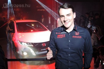 Michelisz és az új Honda Civic Type R