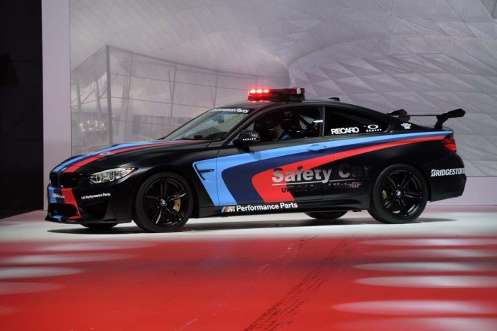 A BMW nagycsaládok felé nyit Genfben 6