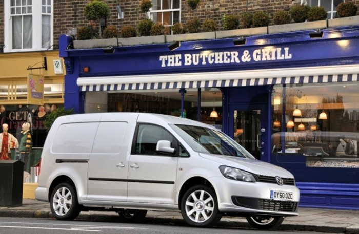 Genfben debütál a Caddy Maxi