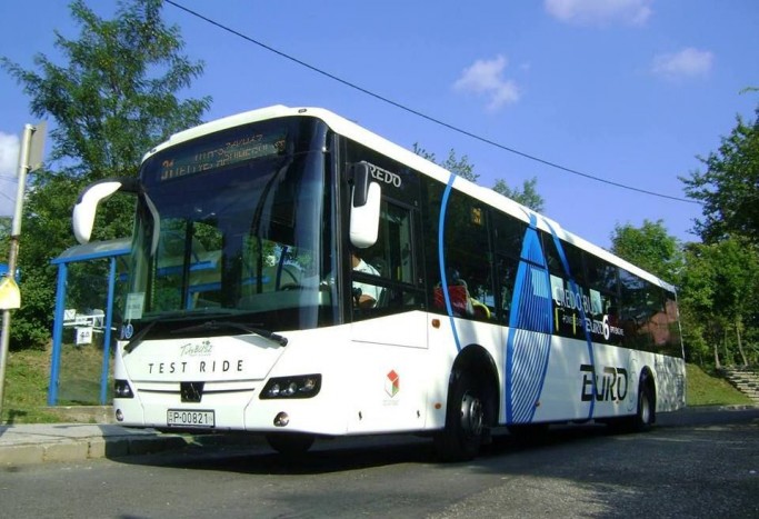 Új motorokkal készülnek a győri buszok 7 A Credo három típusát, az Inovellt, a Econellt és az Econell City-t készíti el Euro 6-os változatban az első körben. A képen az Econell City látható