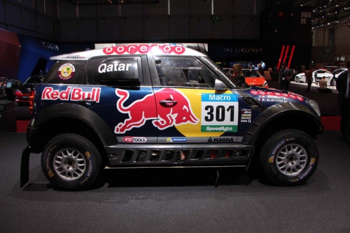 Igazi versenyautók a Genfi Autószalonon 9 MINI Cooper Countryman ALL4 Racing - Bármilyen messze is álljon a márka örökségétől, ez a puffasztott mini örökre beírta magát az autóversenyzés történetébe.