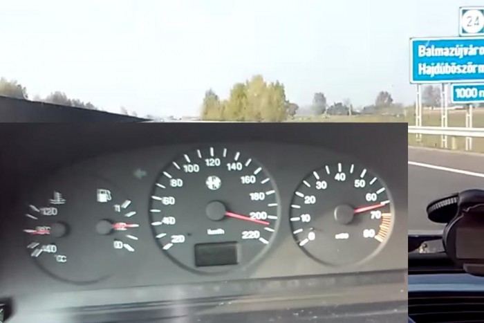 200-zal hajtott az M3-ason, hogy eladja Alfáját 3