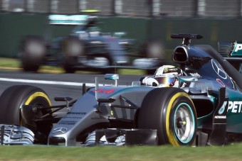 F1: Malajziában még erősebb lesz a Mercedes
