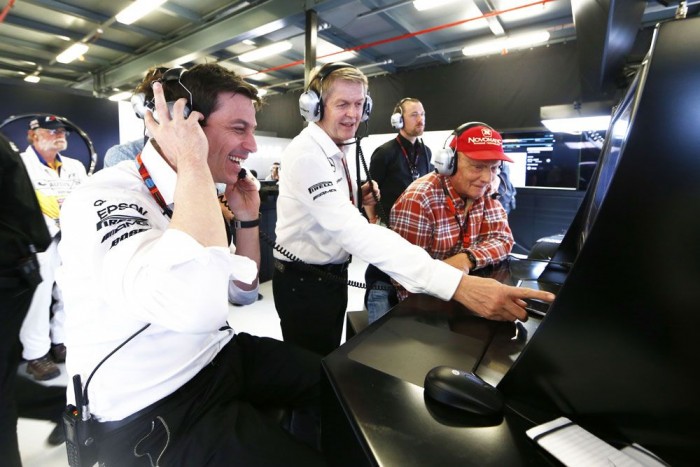 F1: A Red Bull kiszállással fenyegetőzik 9