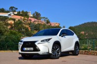 Kipróbáltuk a Lexus első turbós autóját 24