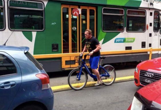 Leégette magát Schwarzenegger