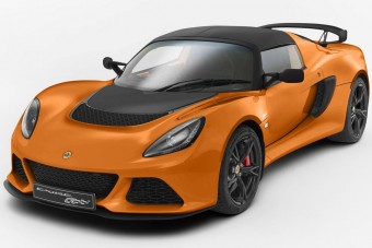 Versenyautó úriembereknek