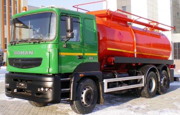 Egy Rába-versenytárssal kevesebb 5 | Vezess Roman gyártmányú tartály-kocsi a közelmúltból