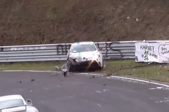 Ennyire fájdalmas a Nürburgringen benézni egy hajtűkanyart