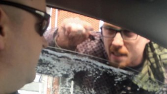 Így kell kezelni az utak habzó szájú őrültjeit