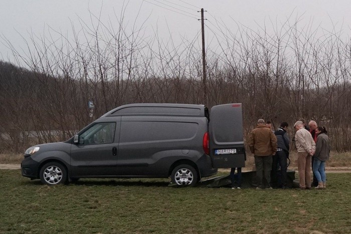Megújult a Fiat Dobló Cargo 8 | Vezess Az egyik feladat: fel kellett fújni egy nagy zsákot, hogy kitöltse a Maxi rakterét