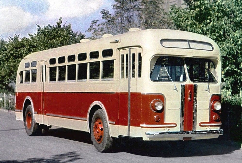 80095_661835_1000x700.jpg | Vezess | Vezess A ZiS 154-ből több mint ezer példány készült