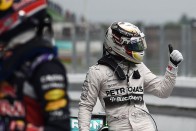 F1: Mind a 20 autó elrajtolhat 38