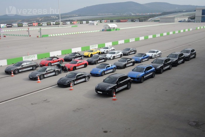 Vezetni tanulni, Porschével? 7 | Vezess Több csoportban dolgoztunk