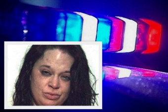 Részegen autózott kisfiával egy meztelen orgiára