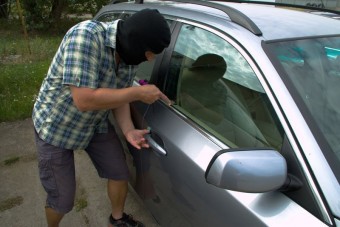 Így kapták el az autótolvajokat - videó