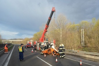 Délután háromig lezárták az M2-est