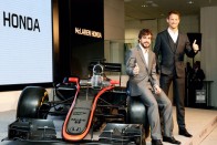 F1: Az utolsó pillanatig fejleszt a McLaren 25