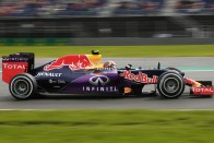 F1: A Renault szezonja csak Malajziában indult 127