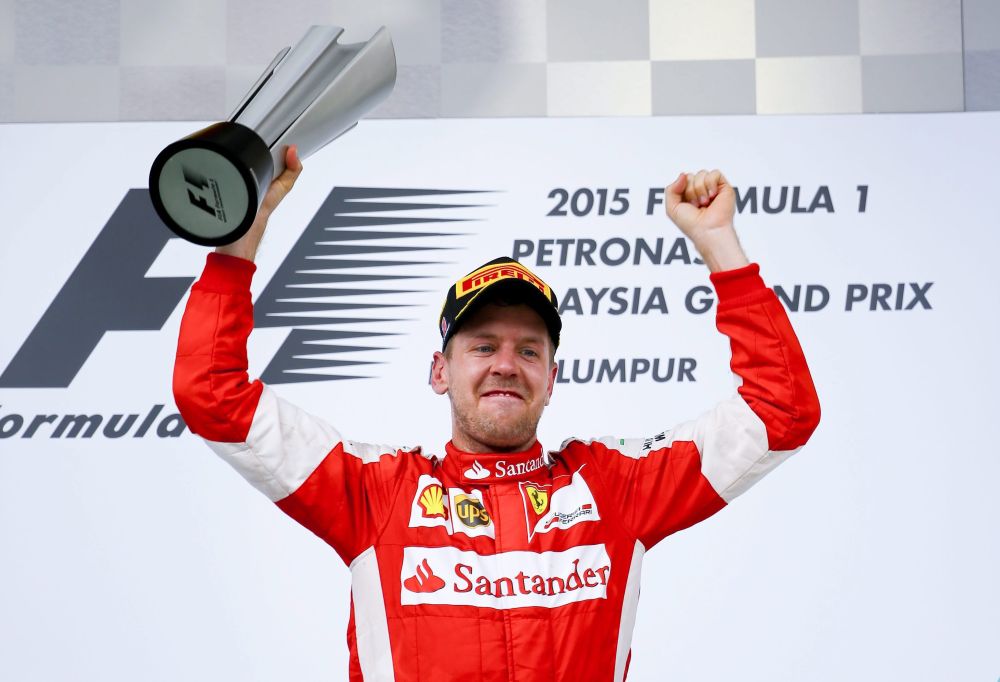 F1: Ez nagyon járt a példamutatóan tűrő Vettelnek 4