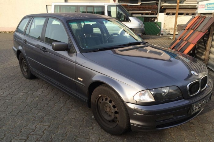 Használt autó: német BMW vagy hazai Octavia? 7 2000 euró volt a felső határ, mire hazajön és rendszámot kap az autó, egymillió Ft felett lesz a végszámla. Képeink illusztrációk