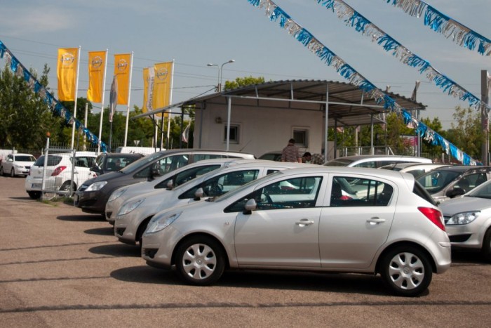 Használt autó: német BMW vagy hazai Octavia? 9 Laci a tervezett 1800+900 helyett végül 3250+1300 kilométert autózott, mire hazajött a BMW. Érdemes először itthon körülnézni. Képeink illusztrációk