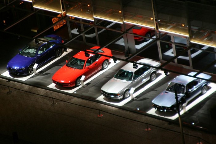 Nemes ősök: balról a 2003 utáni M6 Convertible, a 8-as sorozat, az E24-es Cápa és az E9 kódú kupé