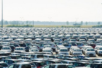 Márciusban alig nőtt az autópiac, élen az Octavia